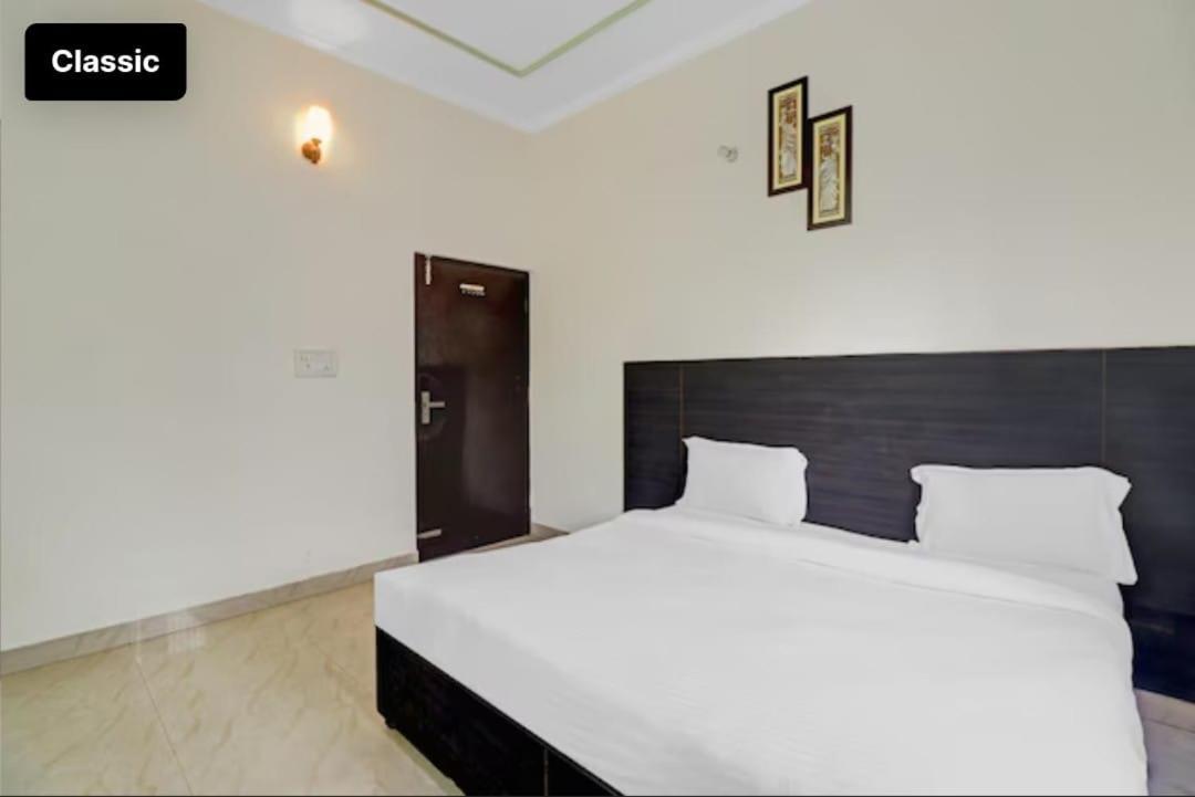 Hotel Olive Tree Agra  Esterno foto