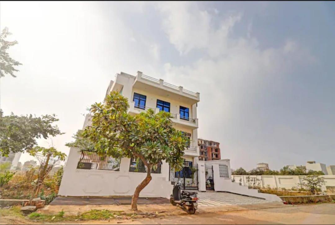 Hotel Olive Tree Agra  Esterno foto